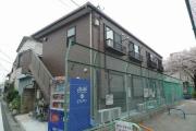 京急本線梅屋敷駅まで徒歩4分