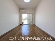 ＪＲ徳島線蔵本駅まで徒歩14分