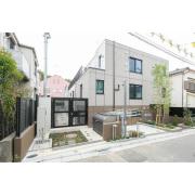 京王井の頭線駒場東大前駅まで徒歩9分