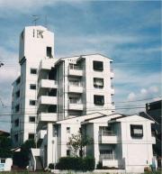 花自紅三郷マンション