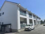 ファミーユ友沢弐番館