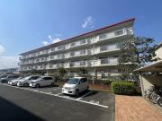 芳川ハイツ1号棟