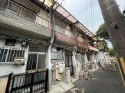 京阪本線樟葉駅までバス約7分 徒歩1分