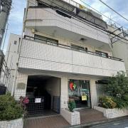 ＪＲ山手線代々木駅まで徒歩4分