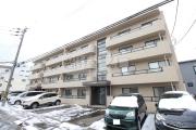 地下鉄東西線宮の沢駅まで徒歩13分