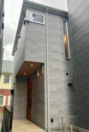 岸町6丁目戸建て