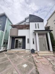 鳳西町3丁戸建て