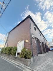 ＪＲおおさか東線ＪＲ長瀬駅まで徒歩8分