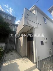 ＪＲ総武本線四街道駅まで徒歩27分