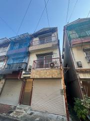 ＪＲおおさか東線衣摺加美北駅まで徒歩10分