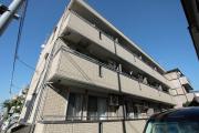 ＪＲ東海道本線川崎駅までバス約8分 徒歩6分