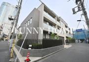 Due West Azabu House