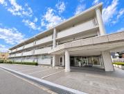 緑地ロイヤルハイツ2号館