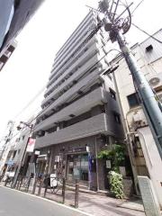 都営大江戸線本郷三丁目駅まで徒歩3分