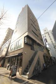 地下鉄御堂筋線中津駅まで徒歩3分