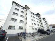 マンション沢良宜B棟
