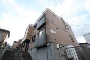 ＪＲ函館本線稲積公園駅まで徒歩15分
