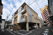 西鉄天神大牟田線西鉄平尾駅まで徒歩11分
