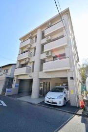 広島電鉄江波線舟入川口町駅まで徒歩15分