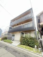 阪急宝塚線石橋阪大前駅まで徒歩8分