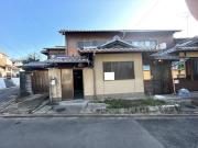 深草野手町36貸家