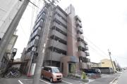 シーズンコート泰明町