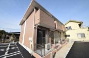 ＪＲ中央線高尾駅までバス約5分 徒歩4分