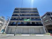 Y′s Terrace