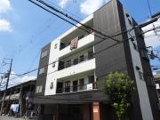 京阪本線西三荘駅まで徒歩11分