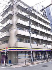 東京メトロ日比谷線入谷駅まで徒歩3分
