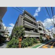 東急田園都市線駒沢大学駅まで徒歩4分