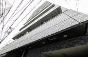 プレール・ドゥーク西大島駅前