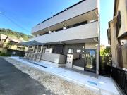 ＪＲ片町線四条畷駅まで徒歩9分