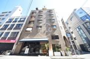 地下鉄四つ橋線四ツ橋駅まで徒歩9分