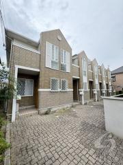 阪急伊丹線新伊丹駅まで徒歩2分