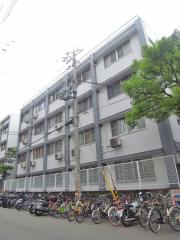 難波マンション