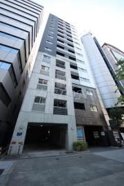 地下鉄御堂筋線本町駅まで徒歩7分