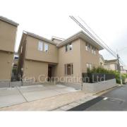 東京メトロ千代田線代々木上原駅まで徒歩7分