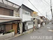 近鉄南大阪線藤井寺駅まで徒歩15分