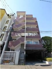 仙台市地下鉄南北線勾当台公園駅まで徒歩9分