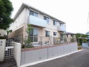 小田急江ノ島線鵠沼海岸駅まで徒歩13分