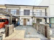 ＪＲ東海道本線高槻駅までバス約7分 徒歩3分