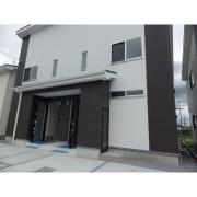 ＪＲ東北本線宇都宮駅までバス約18分 徒歩5分