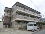 阪急京都線高槻市駅までバス約15分 徒歩1分