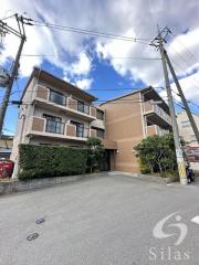 ＪＲ片町線忍ケ丘駅まで徒歩10分