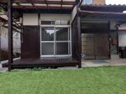 大石淀三丁目戸建