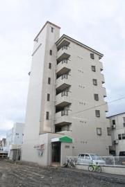 地下鉄長堀鶴見緑地線今福鶴見駅まで徒歩12分