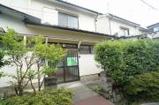 寺戸町山縄手貸家