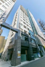 都営大江戸線六本木駅まで徒歩5分