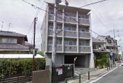 近鉄京都線富野荘駅まで徒歩9分